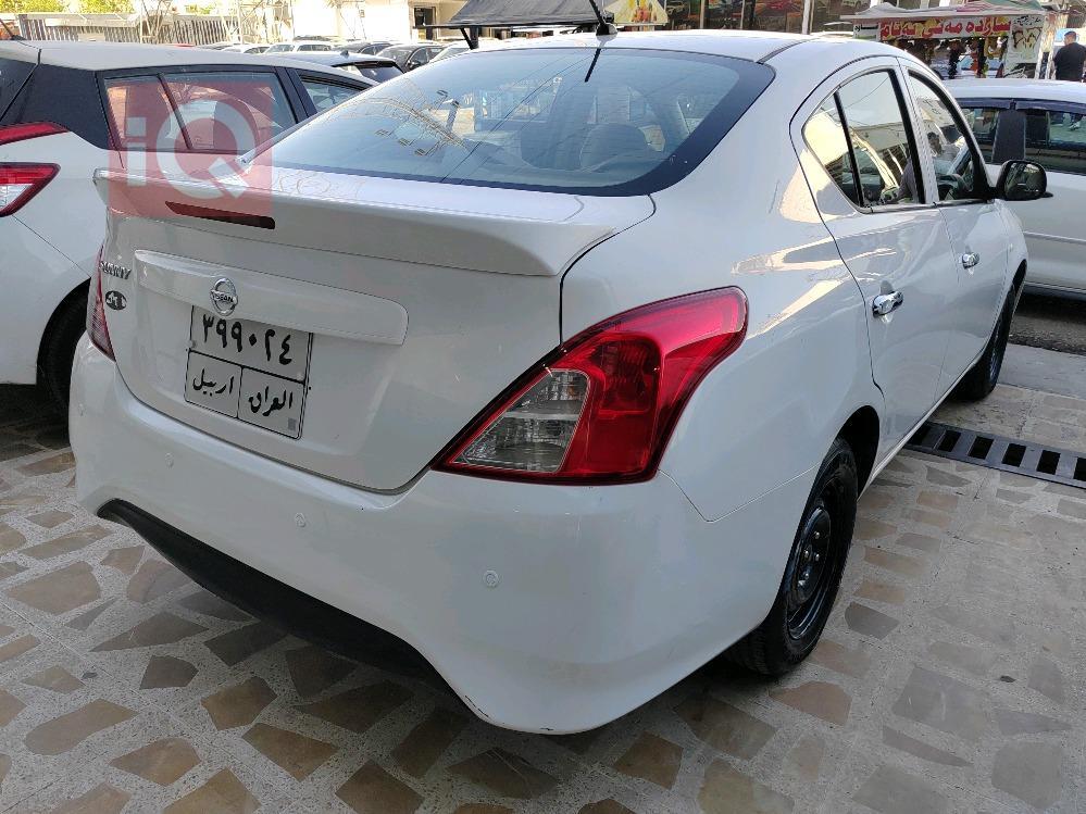 Nissan Sunny